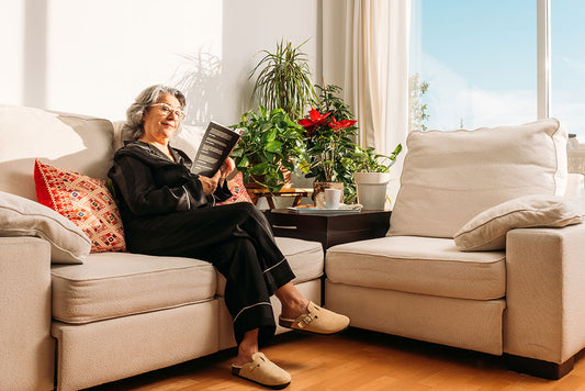 Why Regular Check-Ins are Crucial for Seniors Living Alone