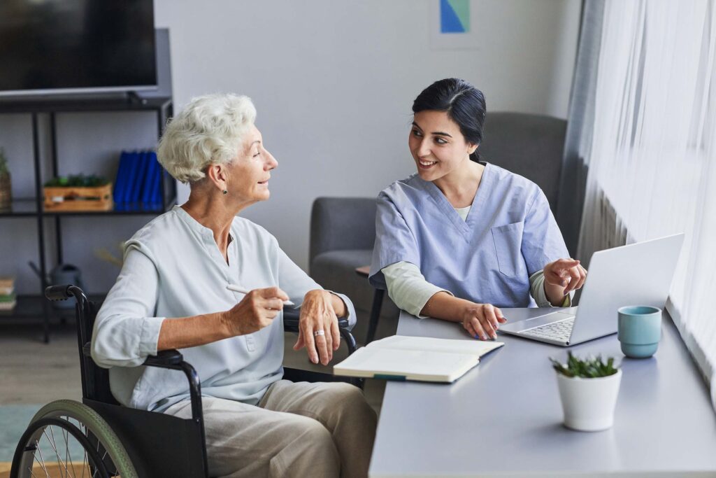 Medication Management for Seniors: A Family Caregiver’s Guide to Safer, Simpler Routines